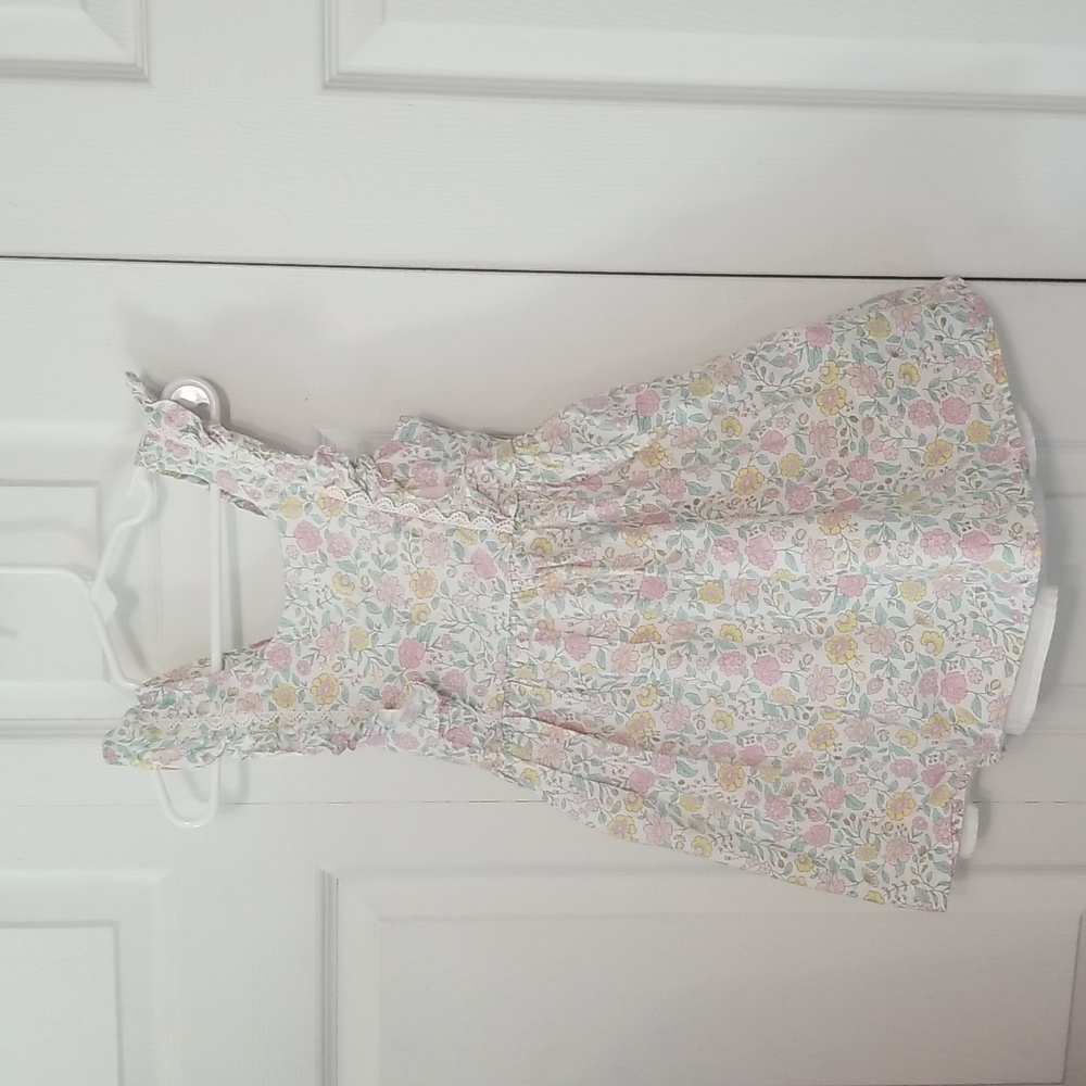Cupcakes and Cashmere children's dress.